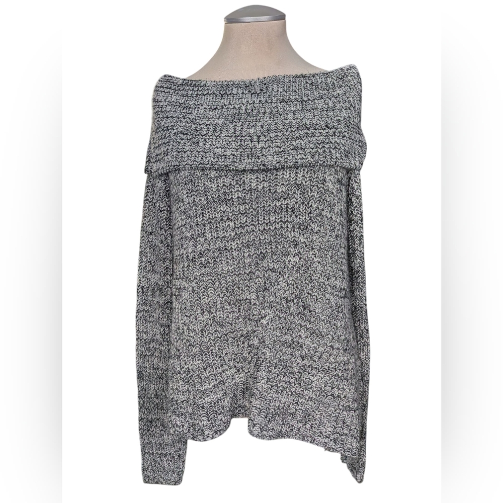Faded Glory Black and White Chunky Knit Sweater